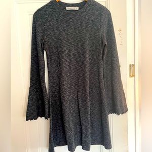 Abercrombie&Fitch Space-dye bell sleeve mini dress